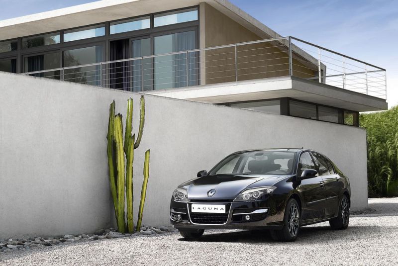 Renault Laguna III (Phase II) 2.0 dCi (150 Hp)